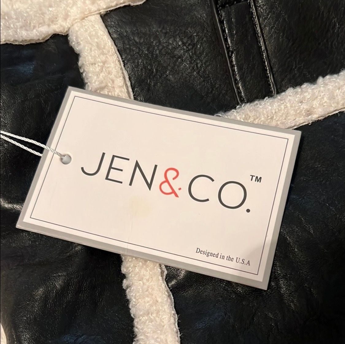 Jen & Co. Black and White Sherpa Tote Bag 6