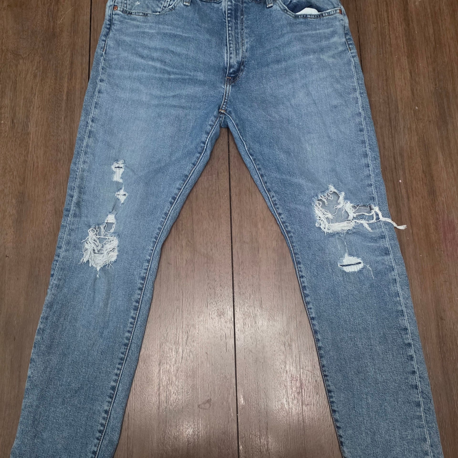 Levi's Premium 512 Distressed Slim Taper Jeans big E 13
