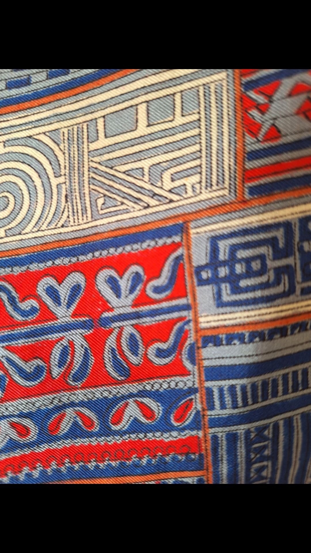 Vintage Indian Silk Batik Print Patterned Scarf with Fringed Ends 4