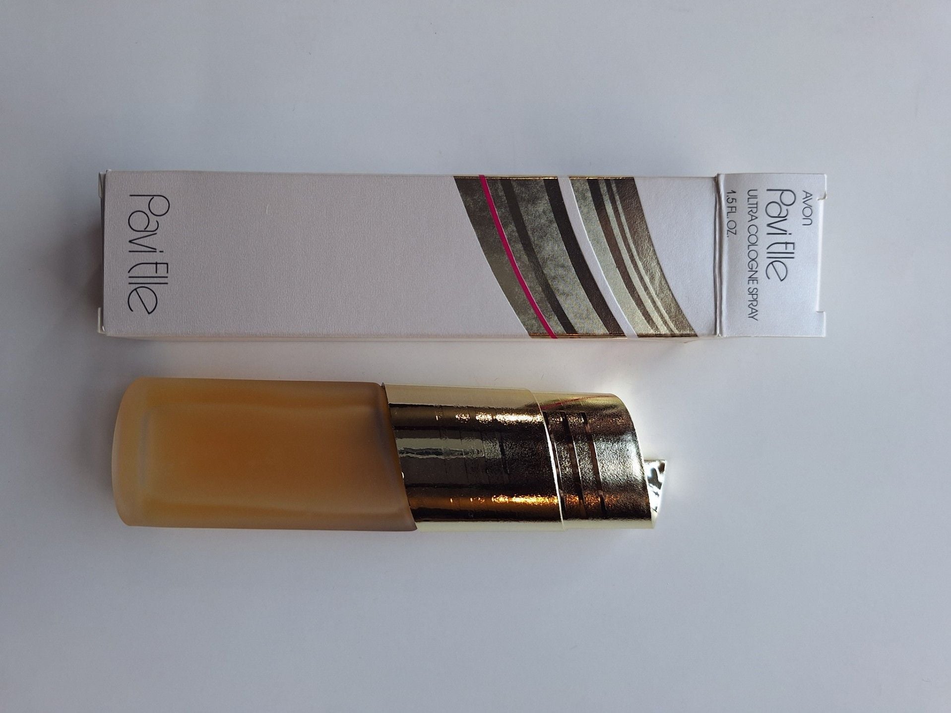 Vintage Avon Pavi Elle Ultra Cologne Spray 1.5 fl. oz. 7