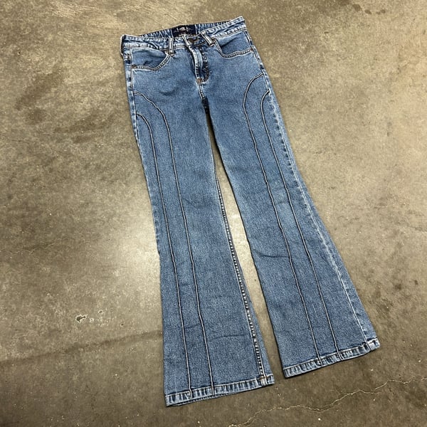 l.e.i. Kids Vintage Style Seamed Flare Leg Jeans Size 10