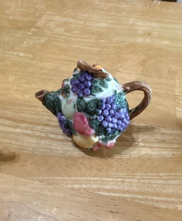 Vintage Miniature Resin Fruit Themed Tea Set Including Teapot, Cups, and Plates 7