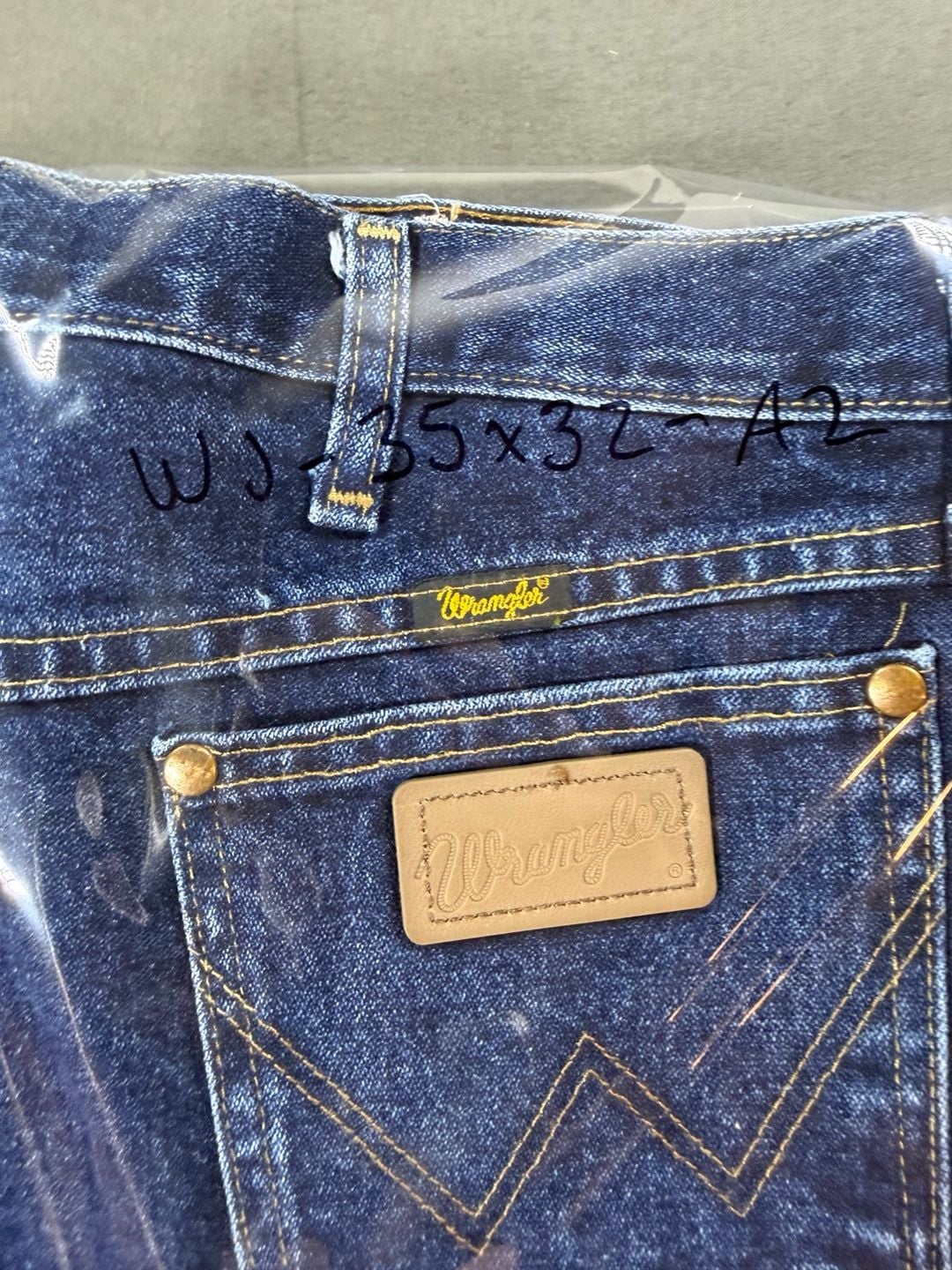 Wrangler 1013MWZDD Cowboy Cut Regular Fit Jeans Size 35x32 9