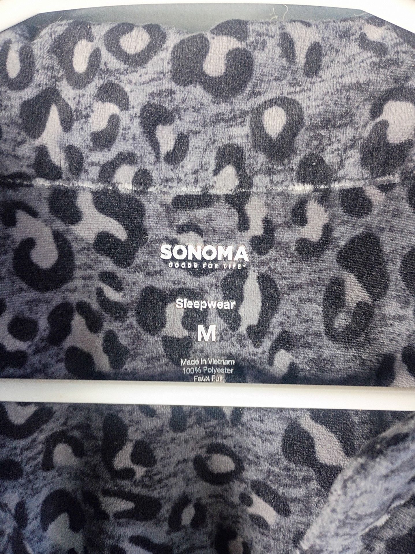 Sonoma Goods For Life Women's Leopard Print Faux Fur Pajama Set 3