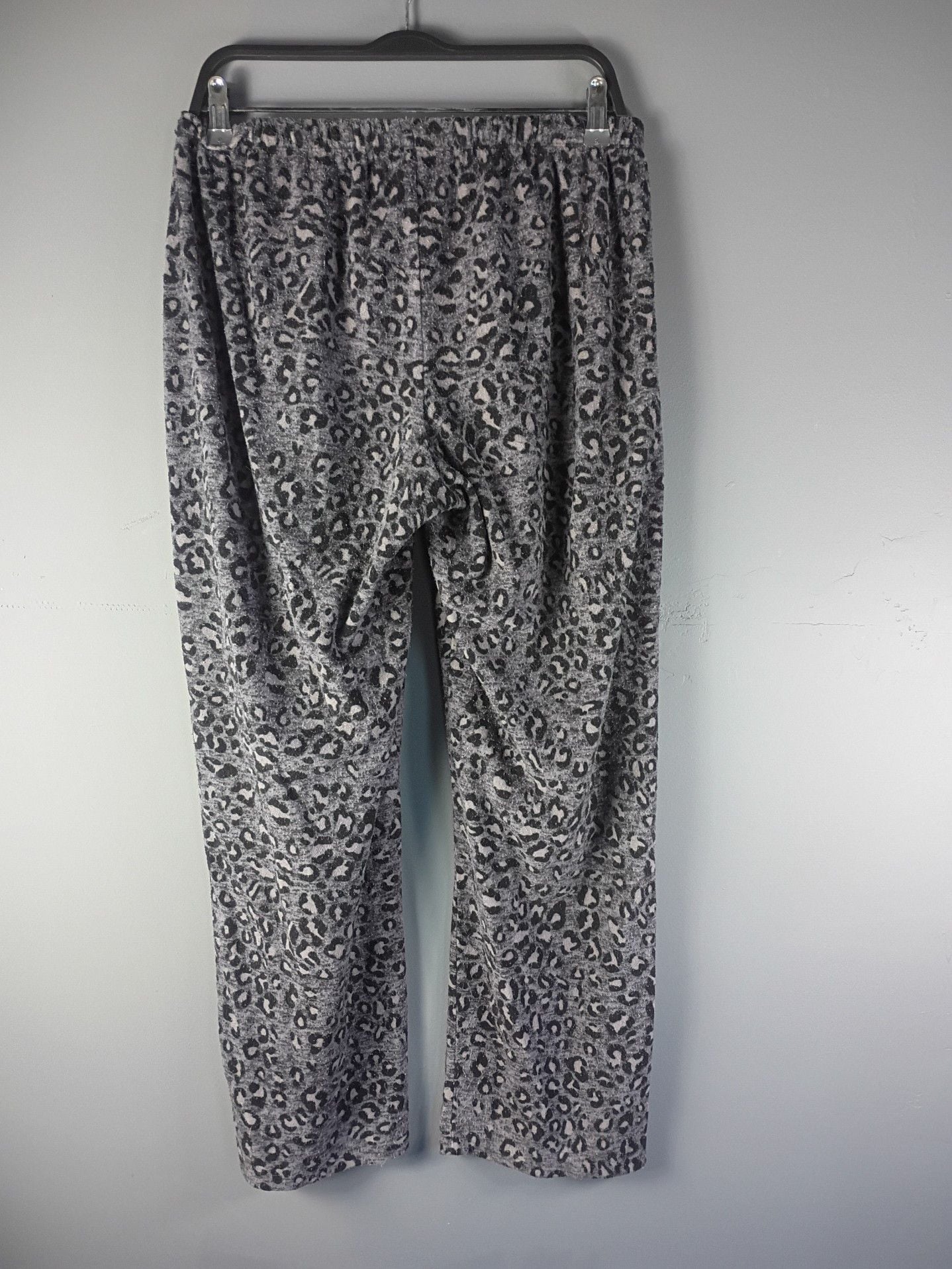 Sonoma Goods For Life Women's Leopard Print Faux Fur Pajama Set 4