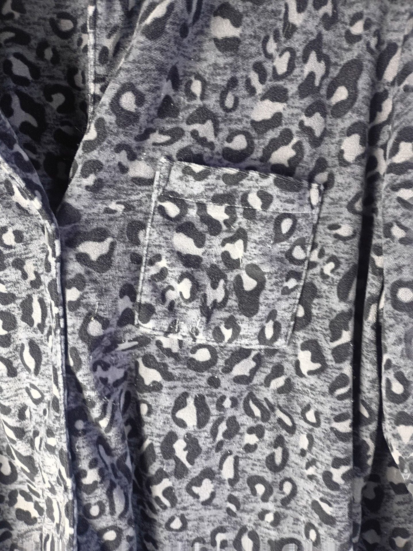 Sonoma Goods For Life Women's Leopard Print Faux Fur Pajama Set 6