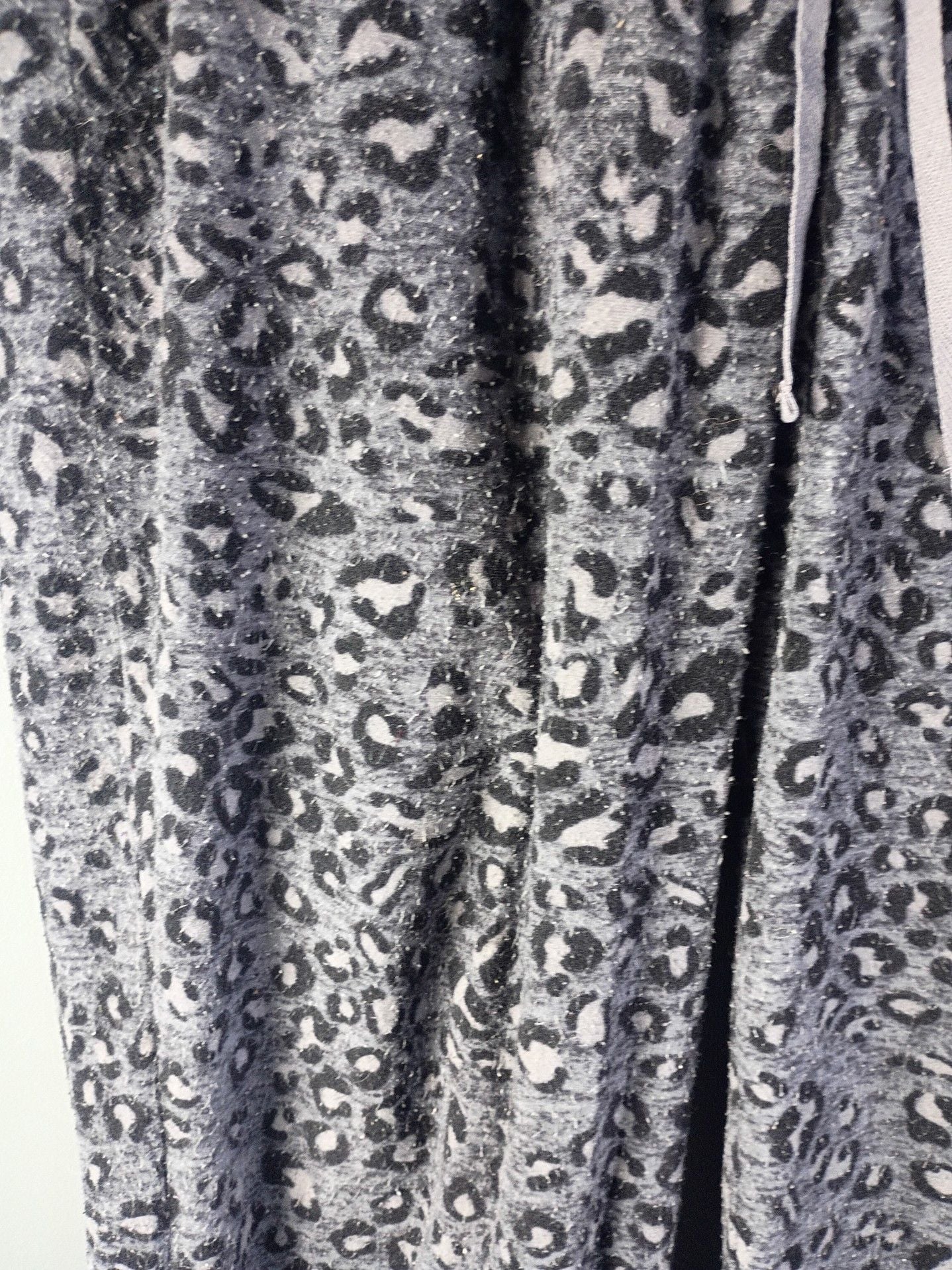 Sonoma Goods For Life Women's Leopard Print Faux Fur Pajama Set 7