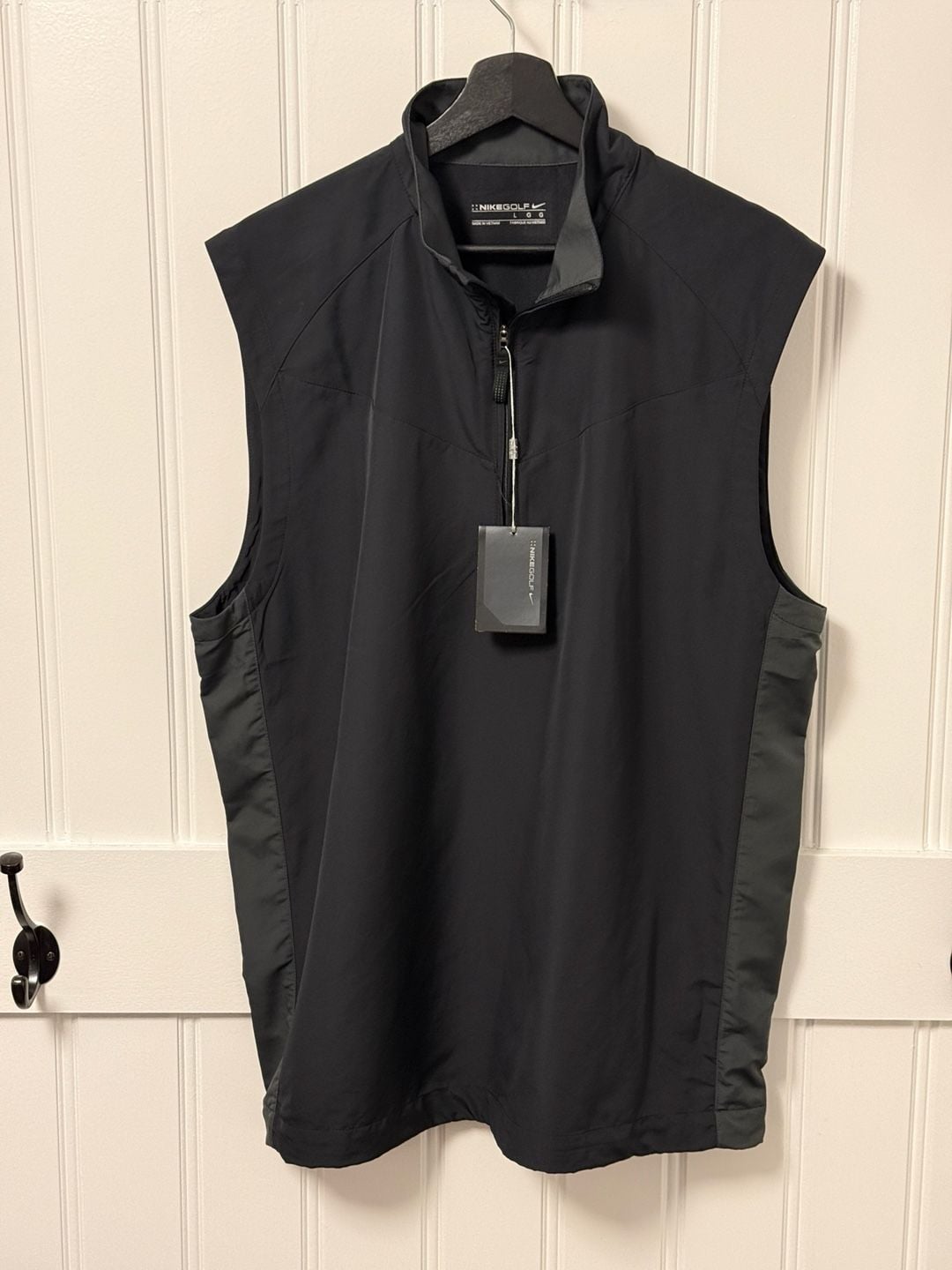 Nike Golf Men's Black Quarter-Zip Sleeveless Wind Vest NWT! 2