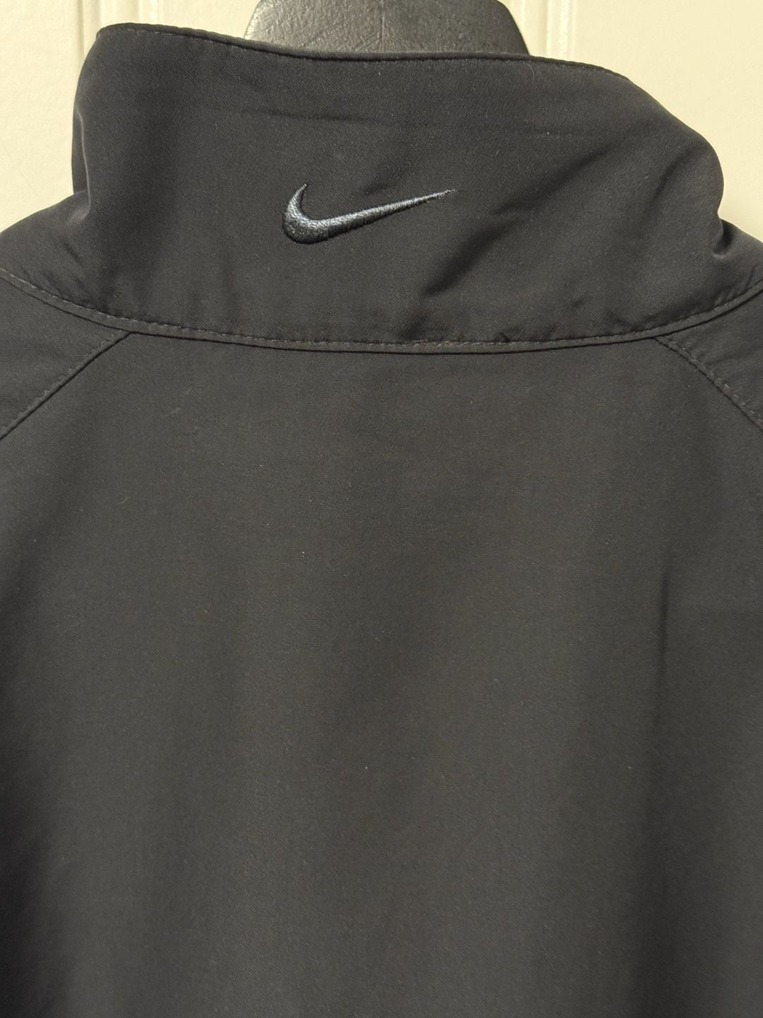 Nike Golf Men's Black Quarter-Zip Sleeveless Wind Vest NWT! 7