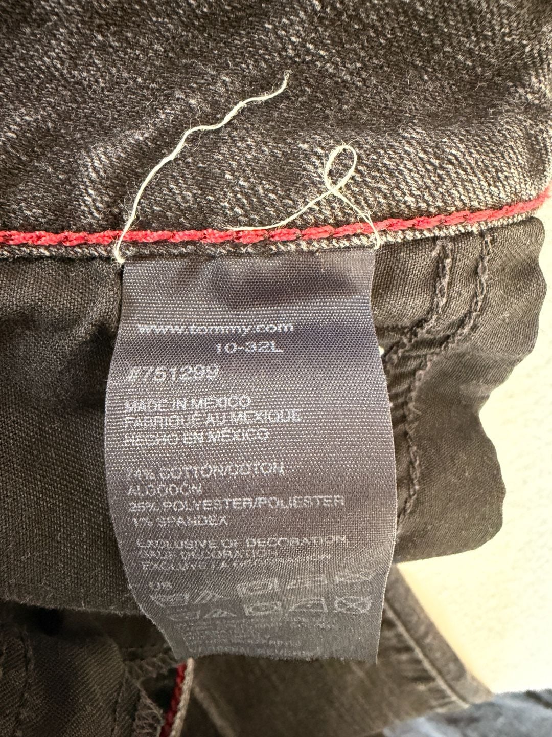 Tommy Hilfiger Hope Bootcut Jeans Women's Size 10-32L Black Denim 7