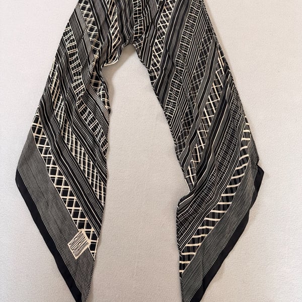 Bill Blass vintage black and white geometric pattern long silk scarf