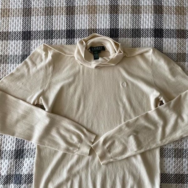 Lauren Ralph Lauren Women's Silk-Blend Cream Turtleneck Long Sleeve Sweater