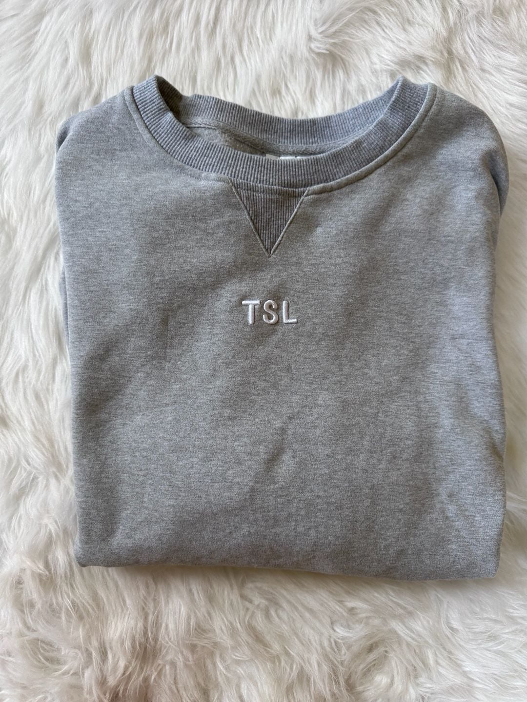 TSL (The Self Love) Collection HeatherGrey Embroidered Crewneck Sweatshirt Sz XL 10