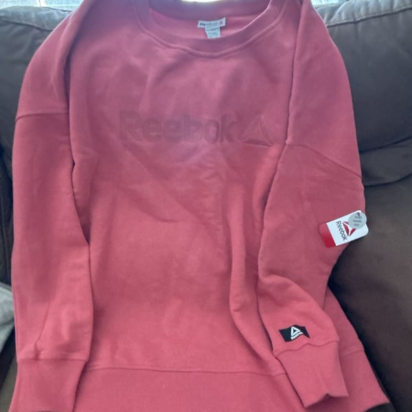 Reebok Women's Crewneck Pullover Sweatshirt in Dusty Red