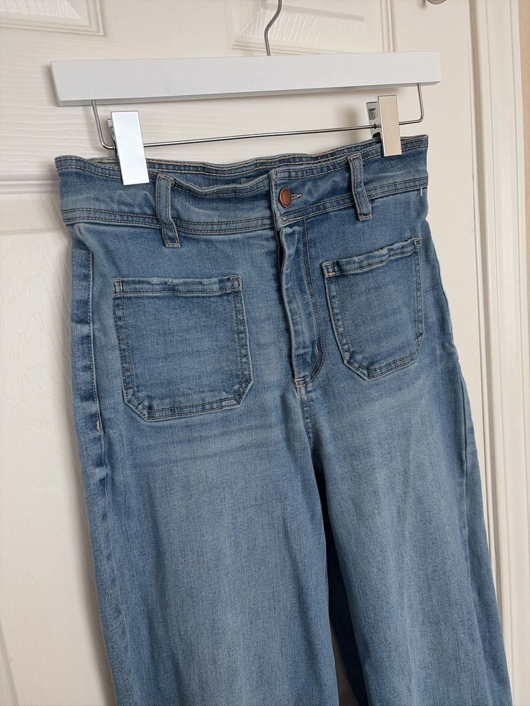 OAT New York Women's High-Rise Wide-Leg Patch Pocket Jeans with Raw Hem 5