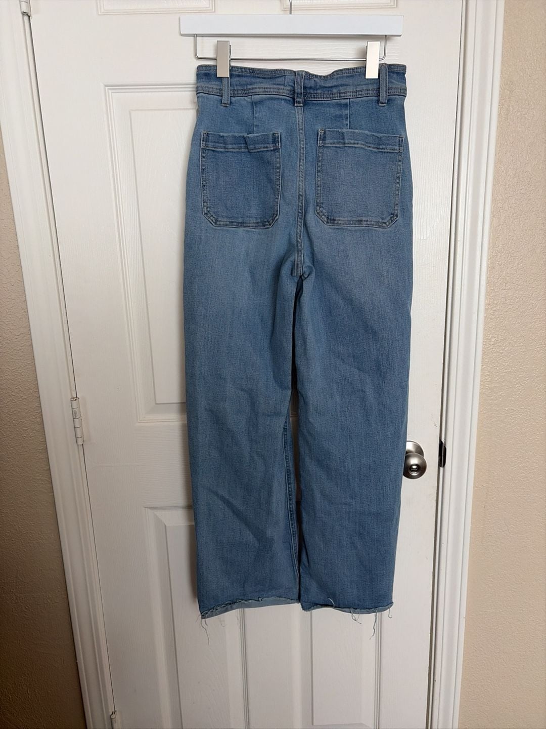 OAT New York Women's High-Rise Wide-Leg Patch Pocket Jeans with Raw Hem 7