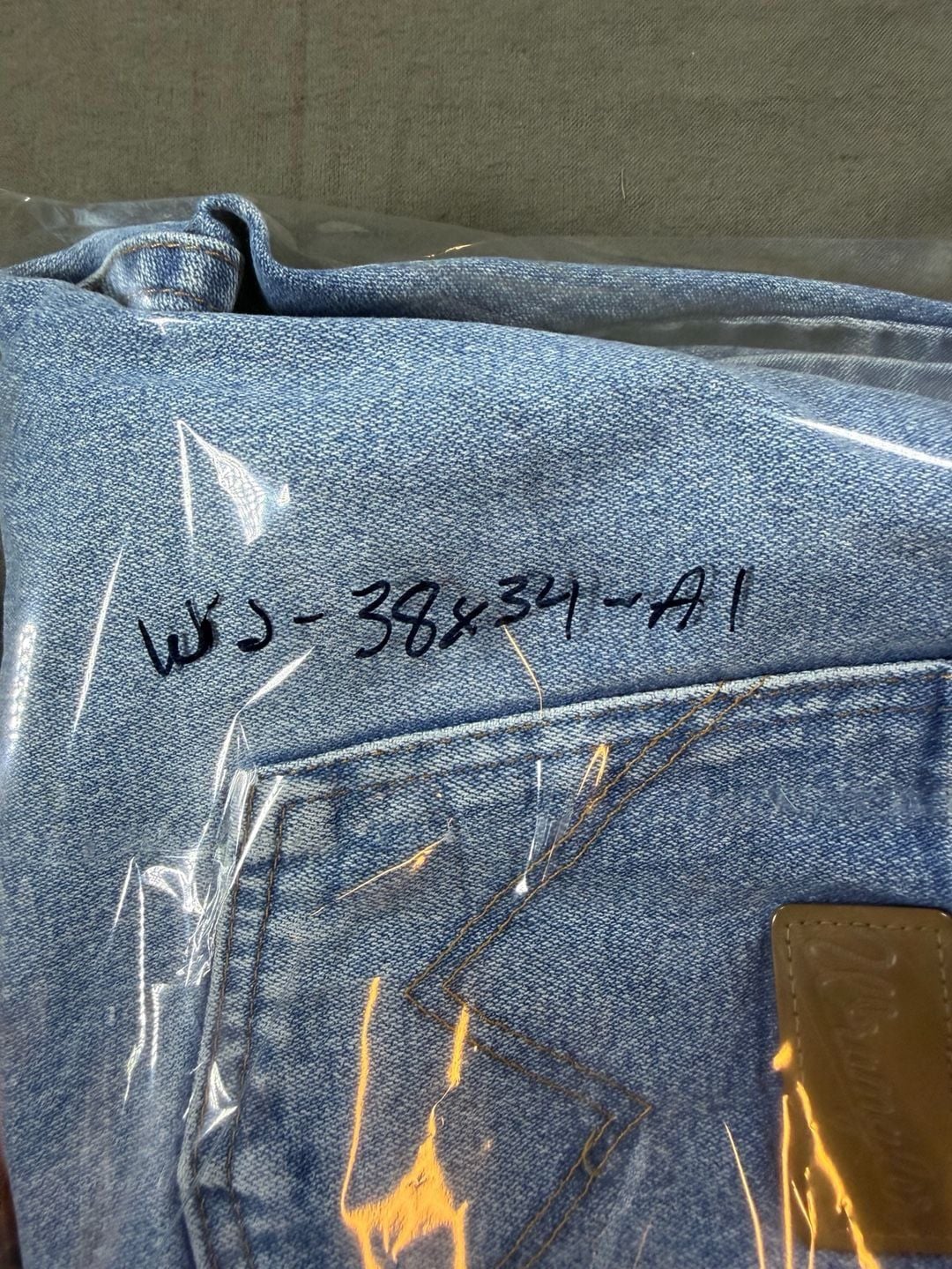 Wrangler 13MWZ Cowboy Cut Original Fit Jeans 38x34 10