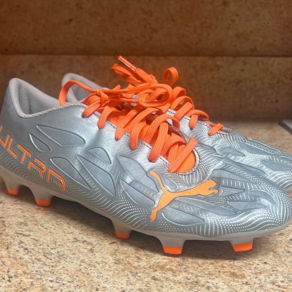 Puma Ultra 4.4 FG/AG Firm Ground Soccer Cleats - Diamond Silver/Neon Citrus