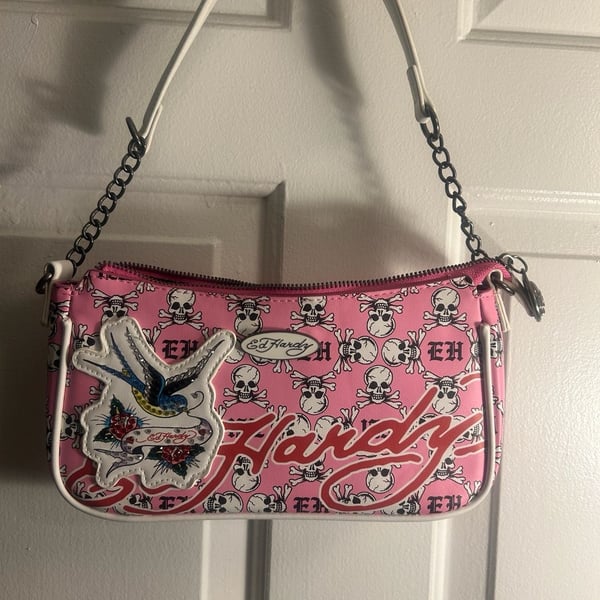 Ed Hardy Pink Skull and Bird Print Y2K Shoulder Bag with Chain Strap