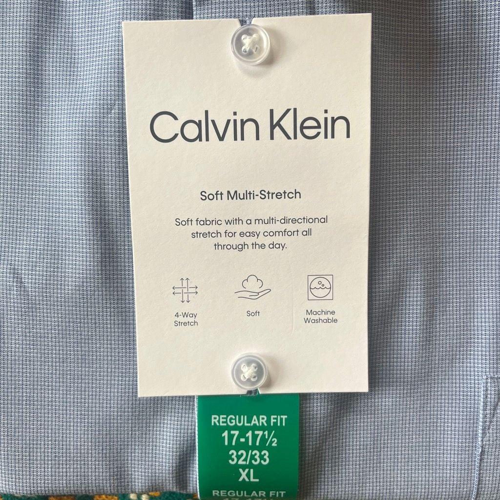 Calvin Klein Men's Soft Dress Shirt, Blue, Size 17-17.5 Neck 32/33 Sleeve 4