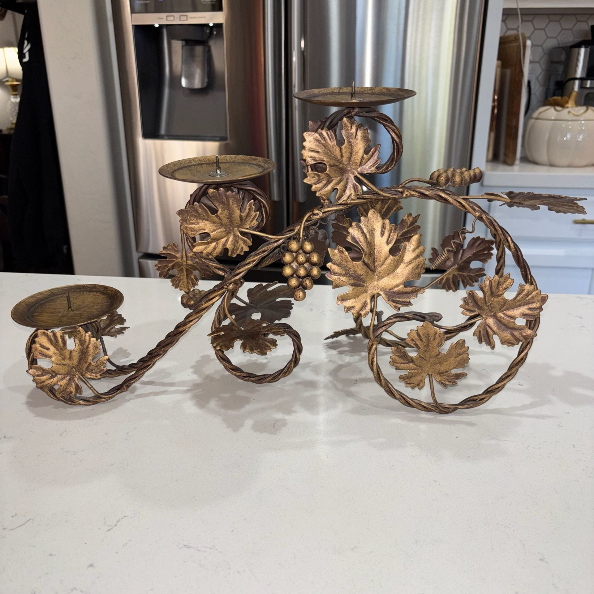 Vintage Italian Tole-Style Metal Gilt 3-Arm Grape and Vine Candelabra 1
