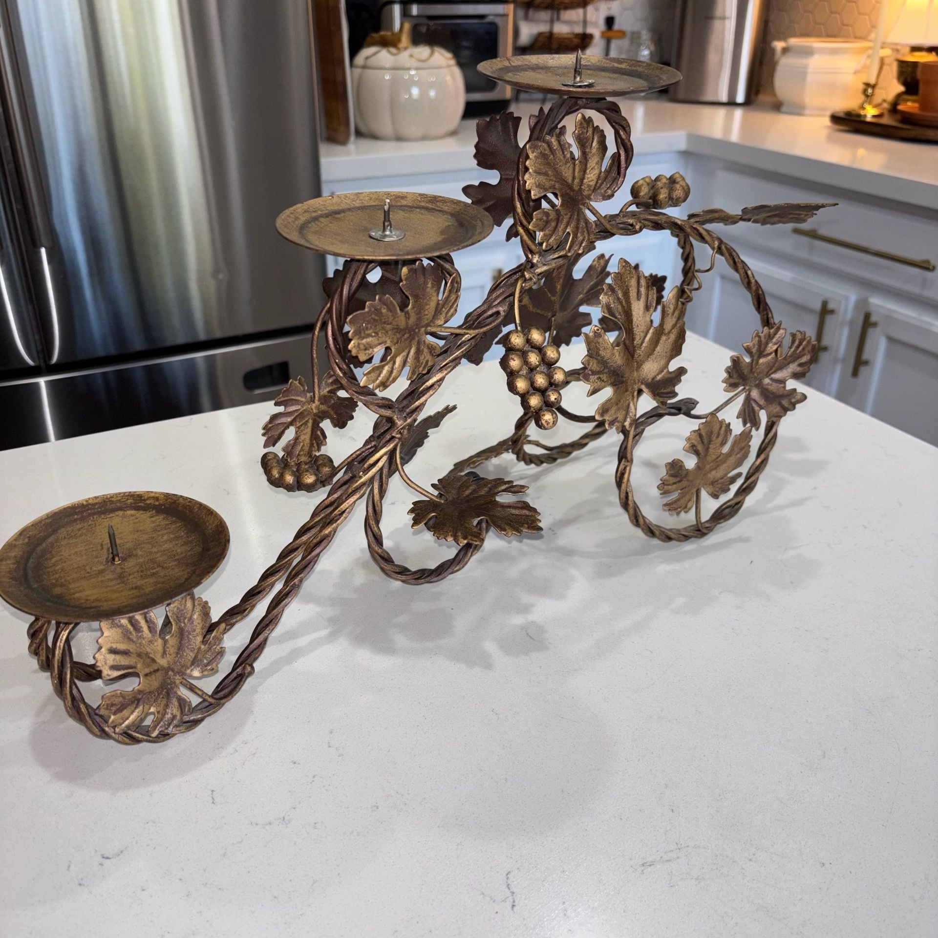 Vintage Italian Tole-Style Metal Gilt 3-Arm Grape and Vine Candelabra 2