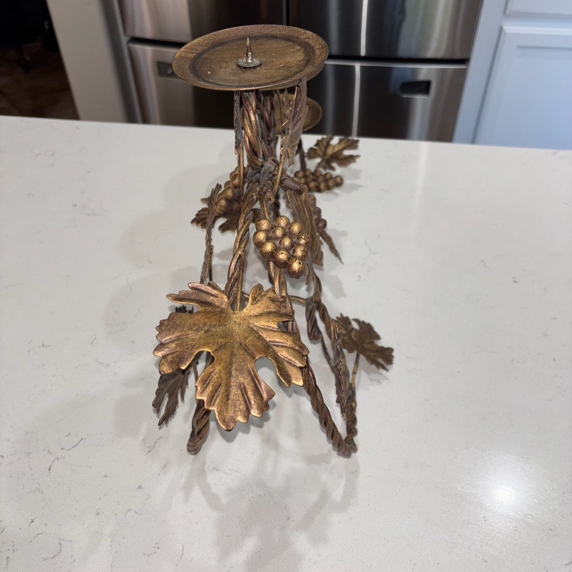 Vintage Italian Tole-Style Metal Gilt 3-Arm Grape and Vine Candelabra 5