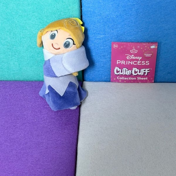 Disney Princess Cutie Cuff Aurora Plush Slap Bracelet