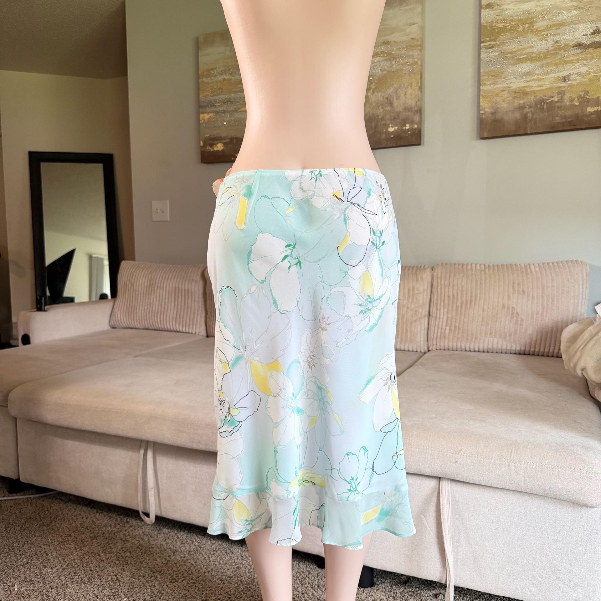 Apostrophe Women's Floral Print Midi Skirt with Ruffle Hem 5