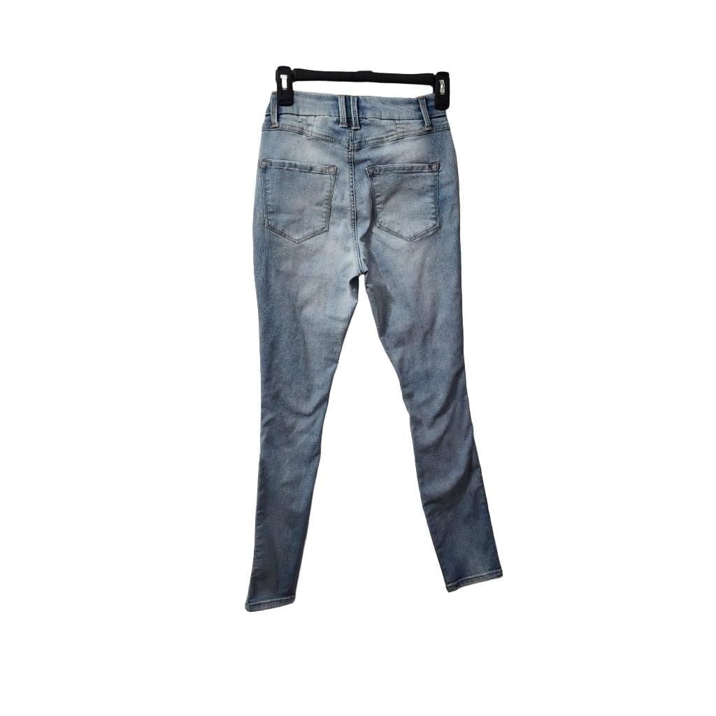 Product thumbnail 3