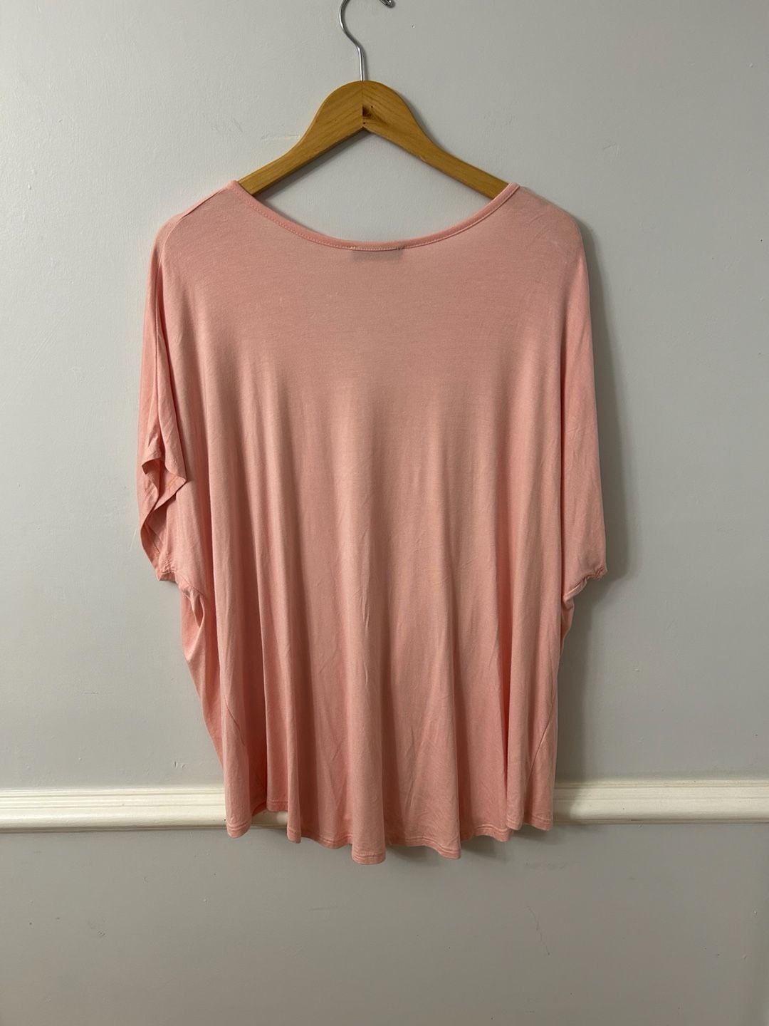 Botanique Women's Pink V-Neck Short Sleeve Twisted Front High-Low Hem 5