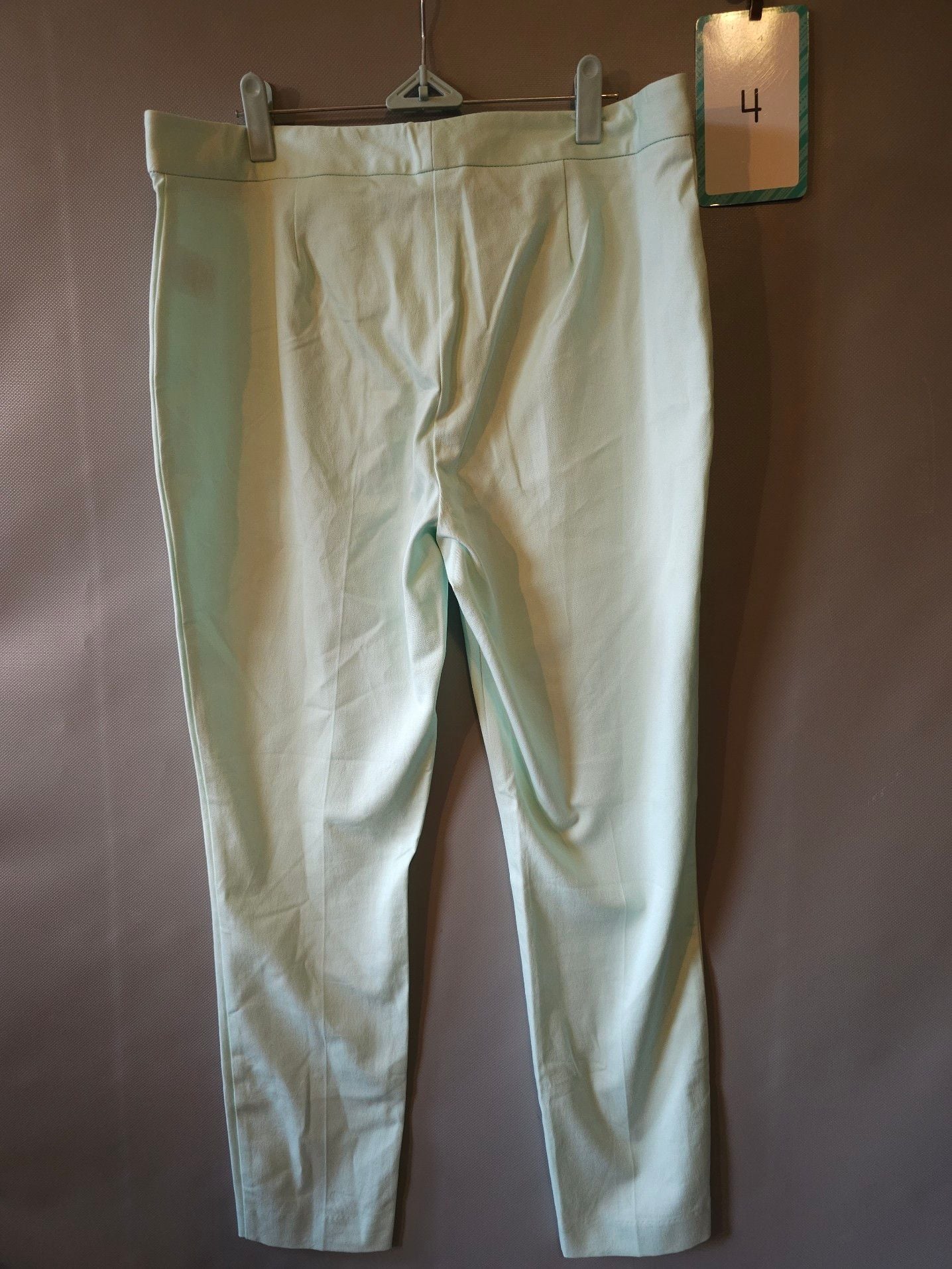 Metaphor Women's Mint Green Ankle Pants Size 12 6