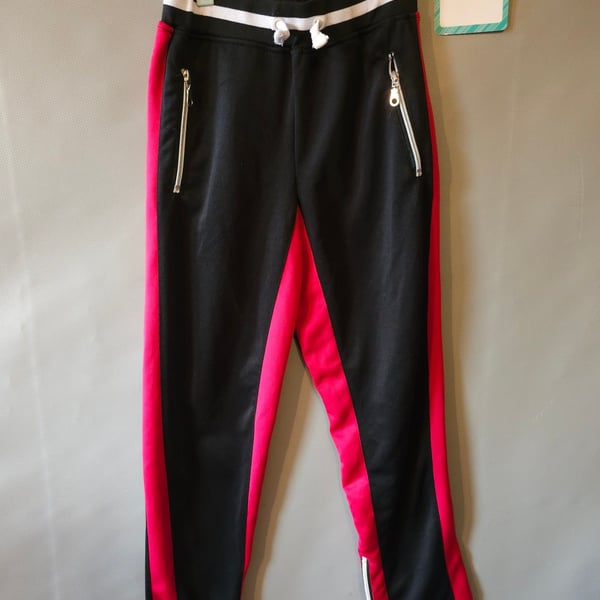 Cr24 Chrome:edge Youth Black and Red Stripe Track Jogger Pants with Ankle Zips
