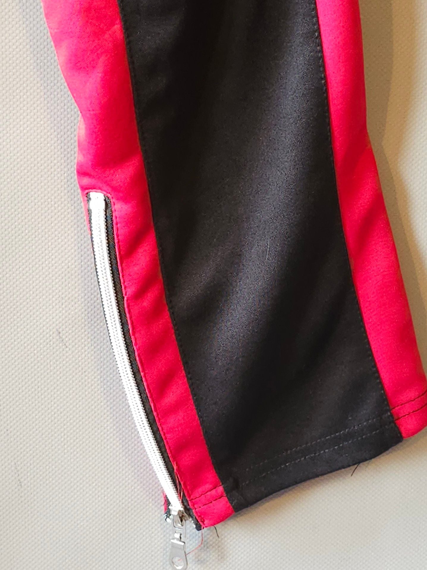 Cr24 Chrome:edge Youth Black and Red Stripe Track Jogger Pants with Ankle Zips 4