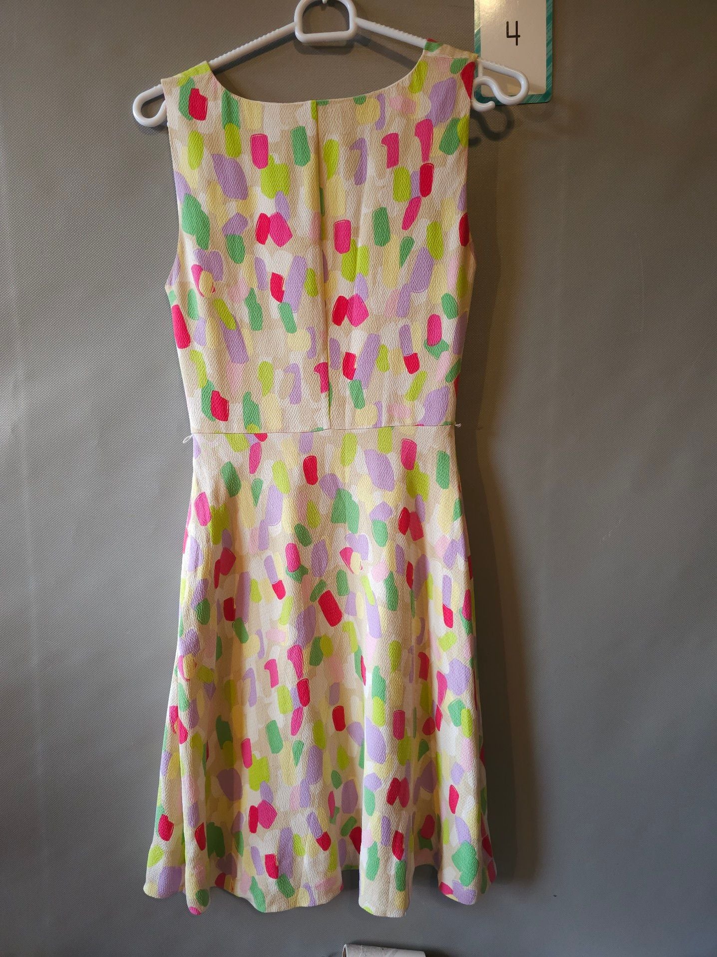 Kate Spade New York Sleeveless Confetti Print Silk V-Neck Dress 9
