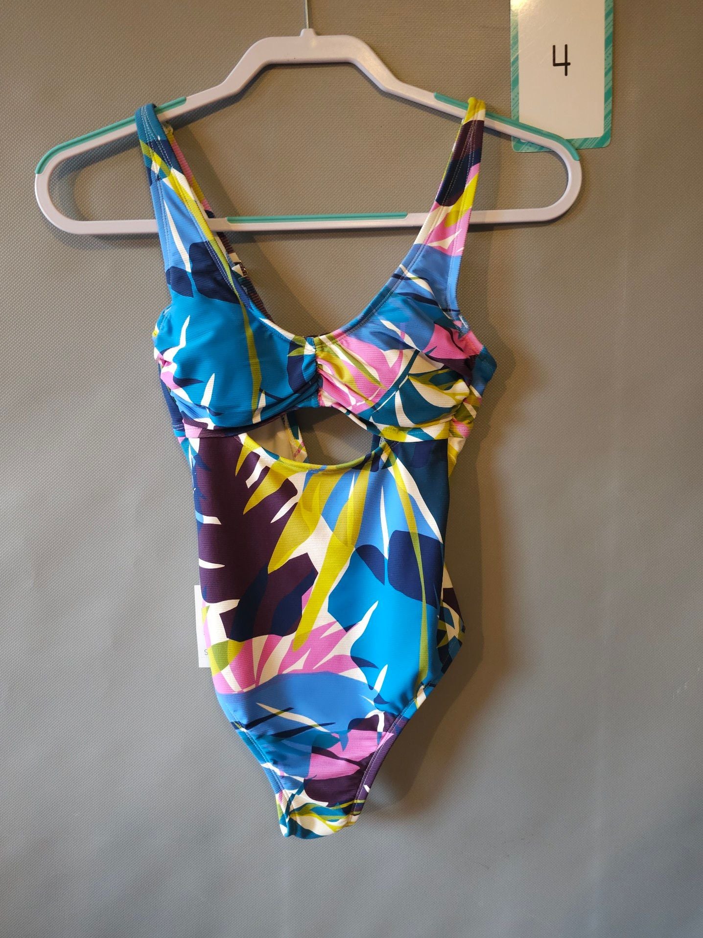 Shade & Shore Women's Tropical Leaf Print Cut-Out Underwire One-Piece Swimsuit 2