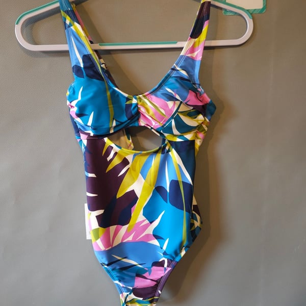Shade & Shore Women's Tropical Leaf Print Cut-Out Underwire One-Piece Swimsuit