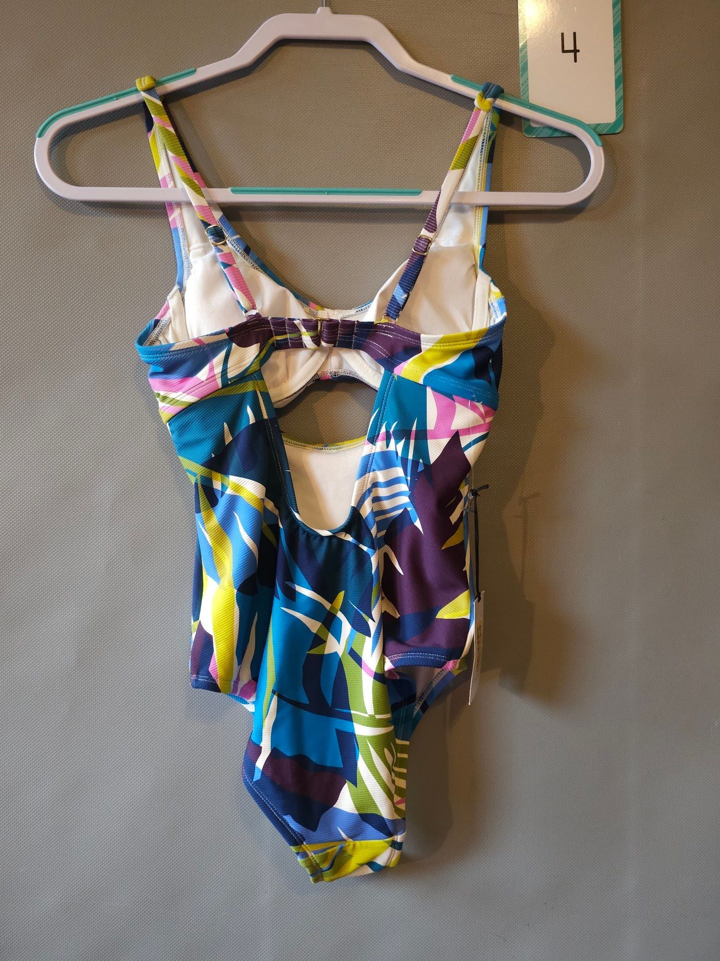 Shade & Shore Women's Tropical Leaf Print Cut-Out Underwire One-Piece Swimsuit 4