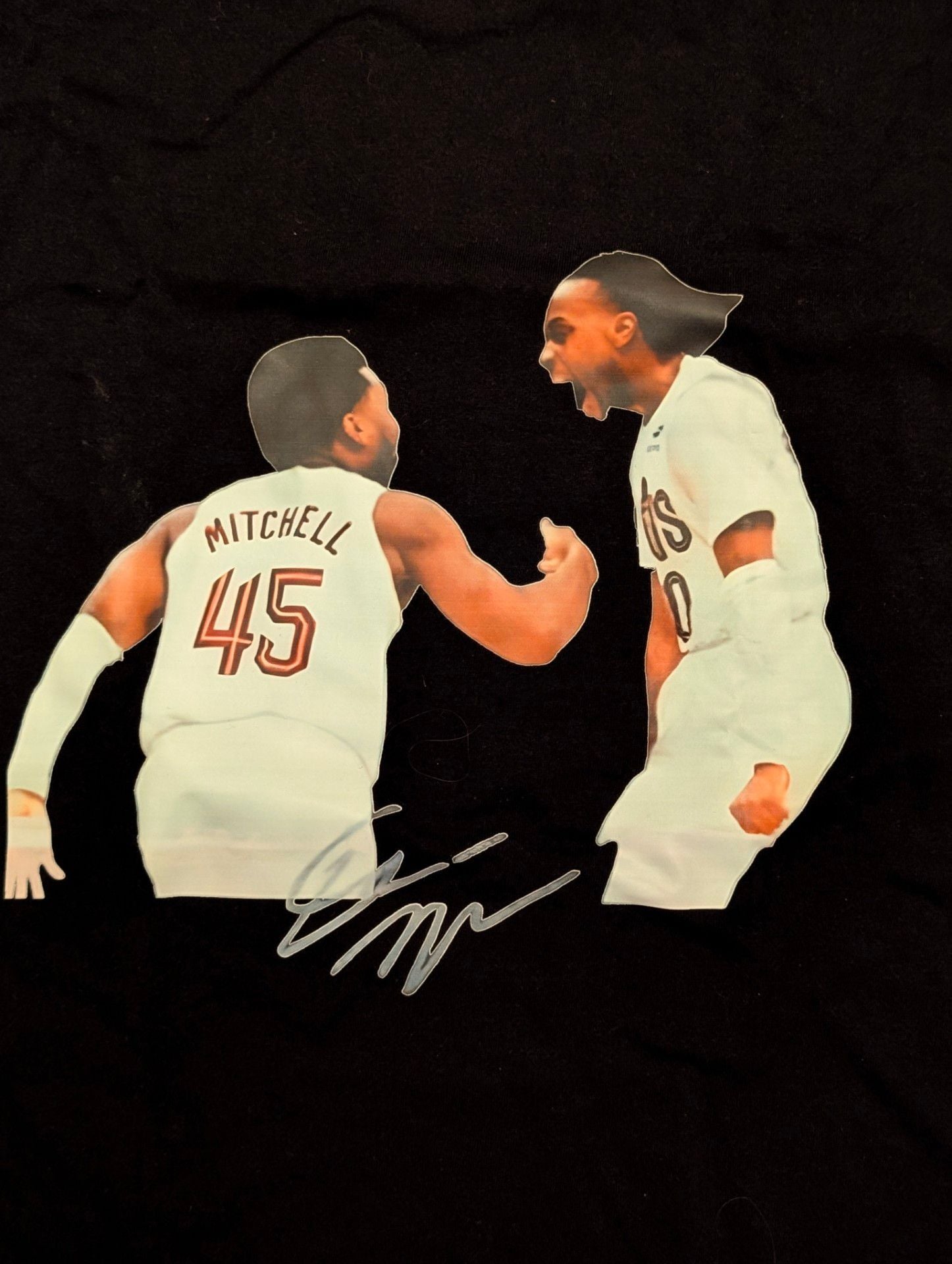 Donovan Mitchell Cleveland Cavaliers Graphic T-Shirt Men's Size L 3