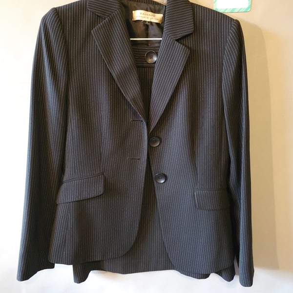 Tahari Arthur S. Levine Women's Black Pinstripe Two-Button Career Blazer Jacket Size 6
