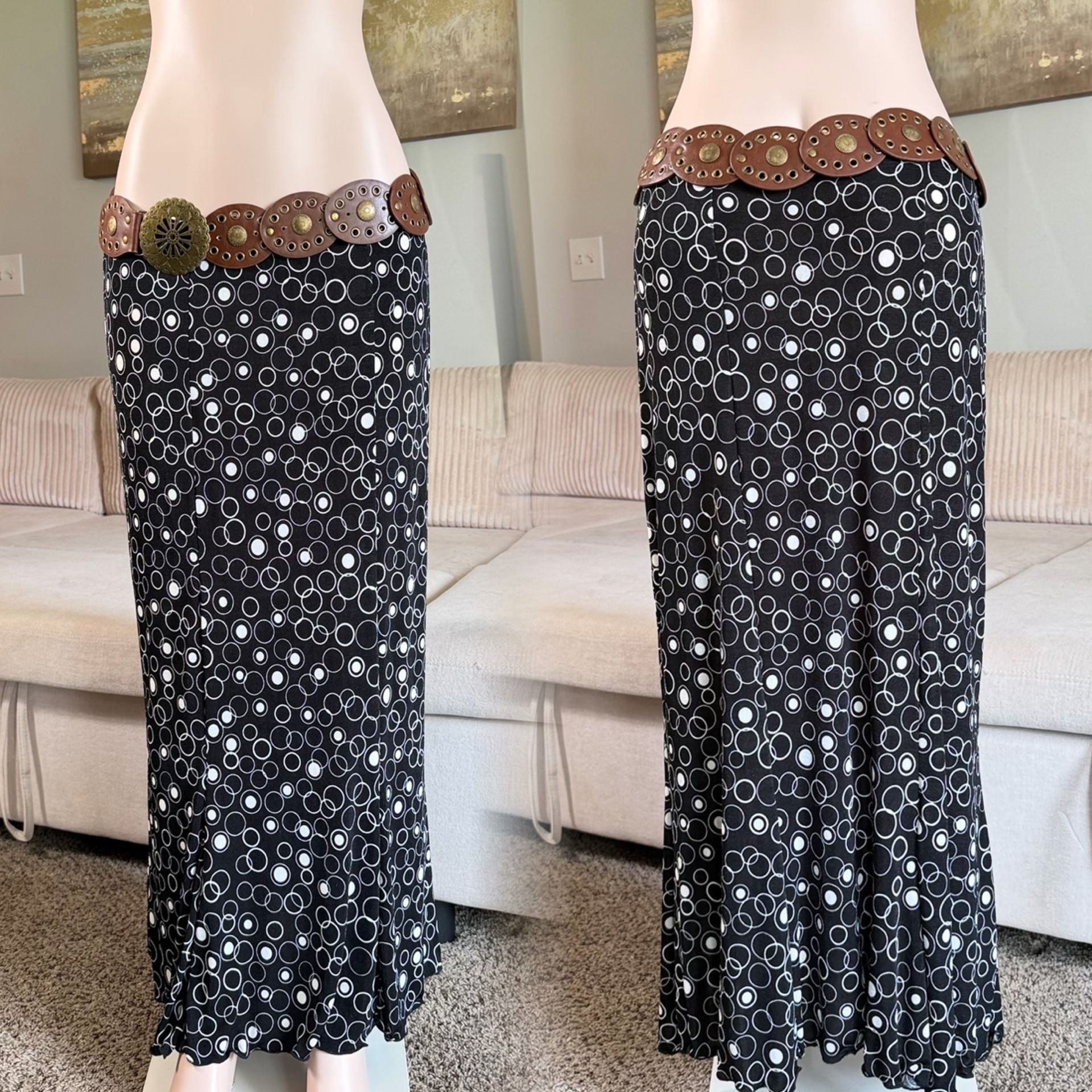 Briggs New York Women's Black and White Geometric Circle Print Maxi Skirt 2