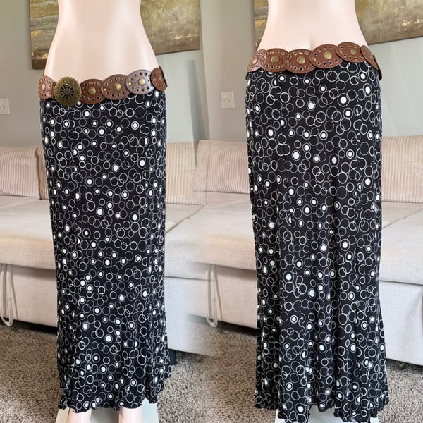 Briggs New York Women's Black and White Geometric Circle Print Maxi Skirt