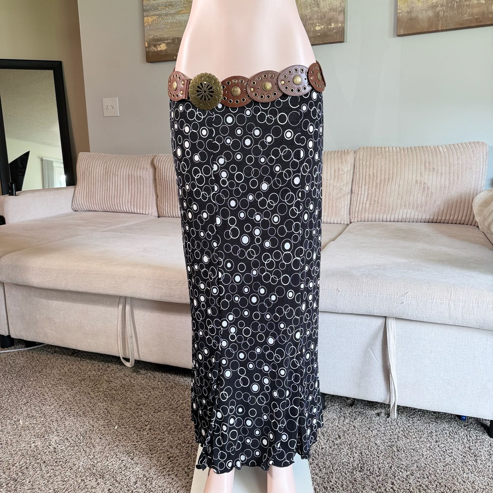 Briggs New York Women's Black and White Geometric Circle Print Maxi Skirt 3