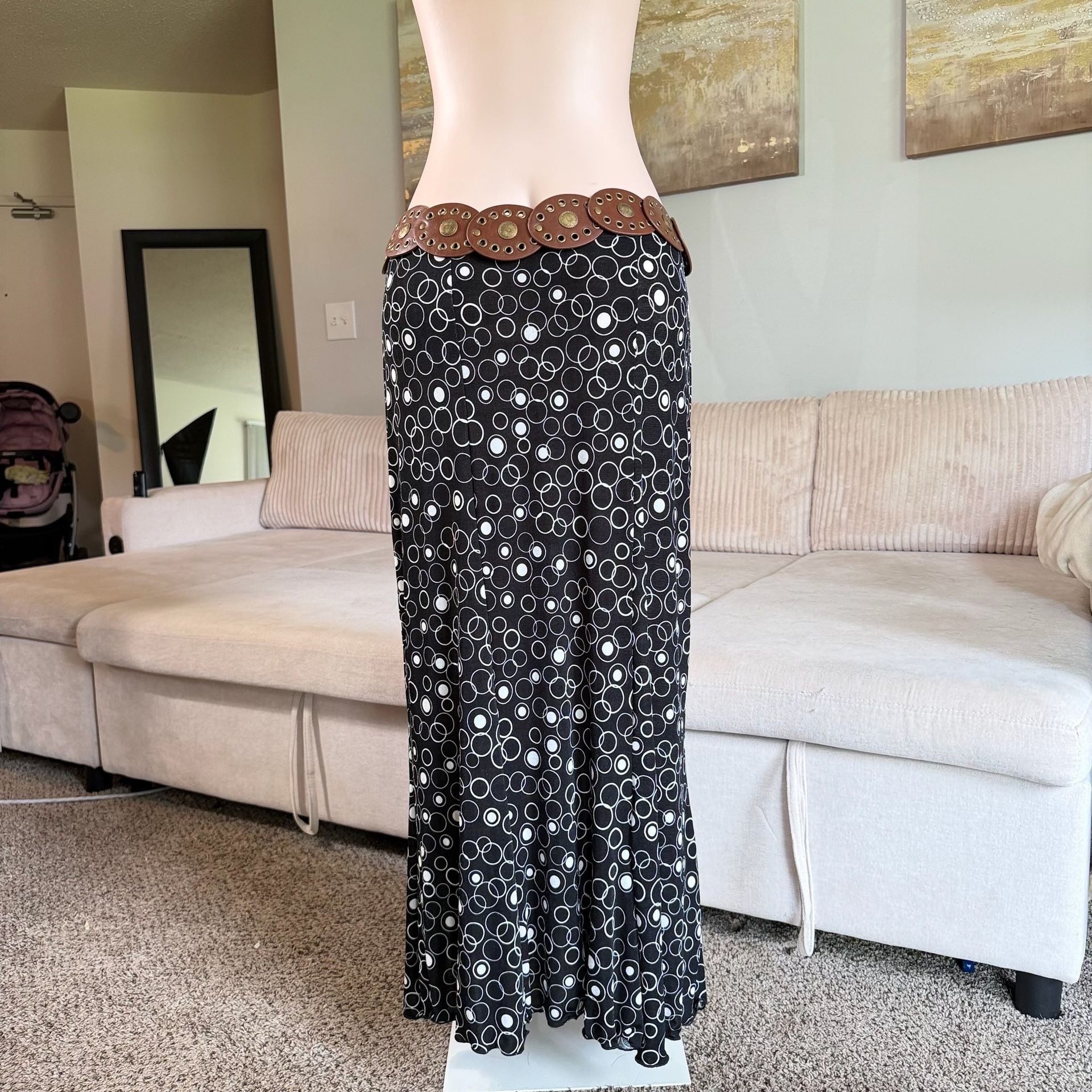 Briggs New York Women's Black and White Geometric Circle Print Maxi Skirt 5