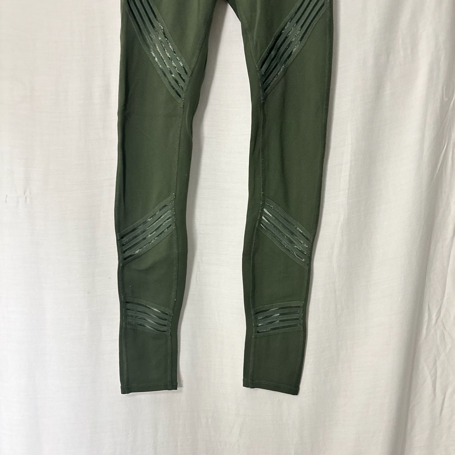 Alo Yoga Women's High-Waist Mesh Detail Moto Leggings in Hunter Green 5