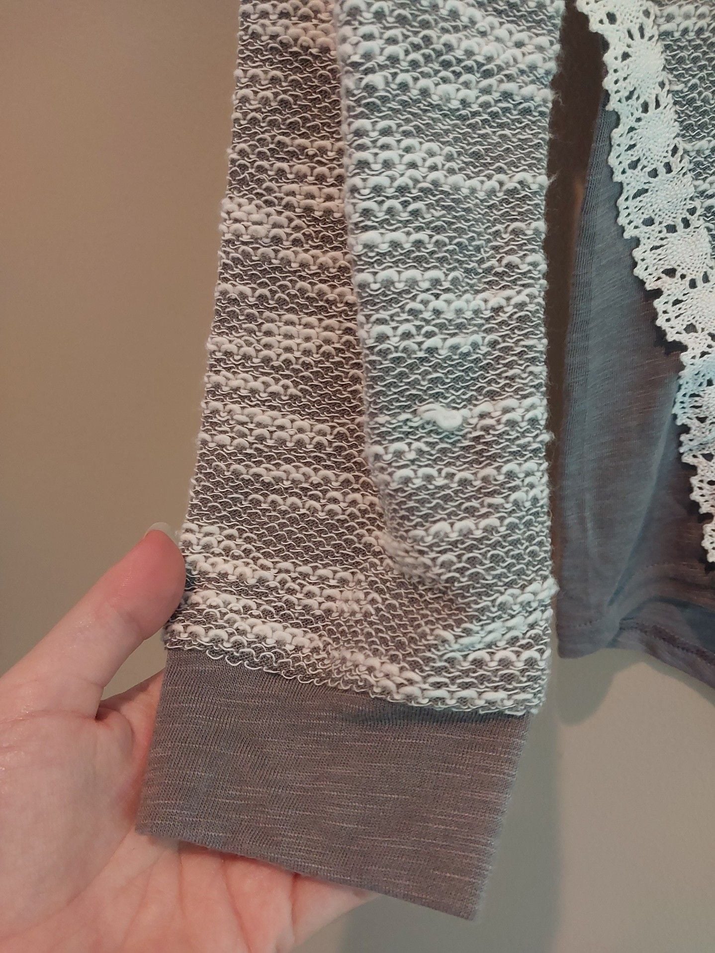 Crown & Ivy Gray and White Marled Knit Long Sleeve Top with Lace Side Inserts 7