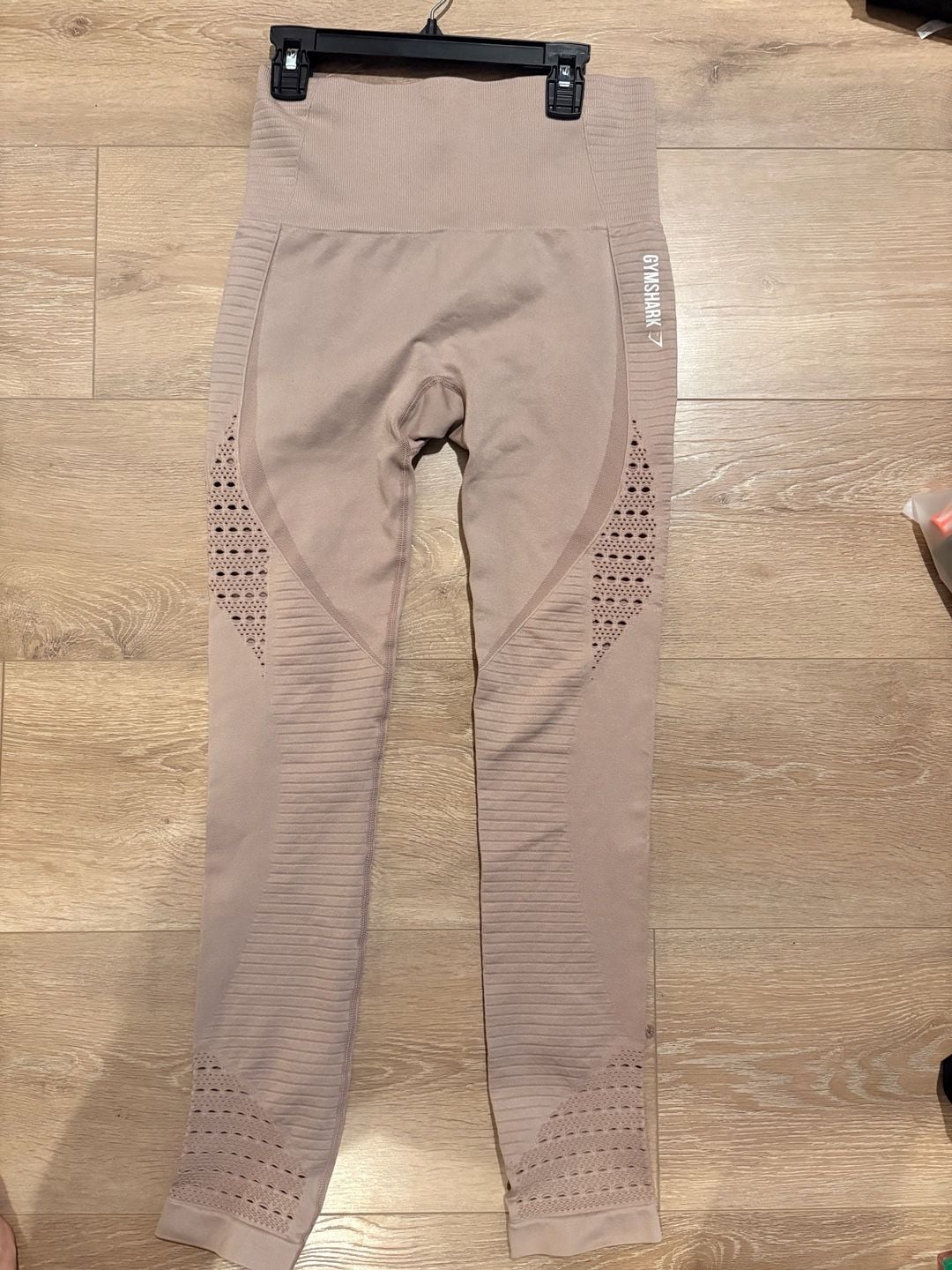 Bundle of 80 Lululemon and Gymshark Athletic Wear Pieces 21