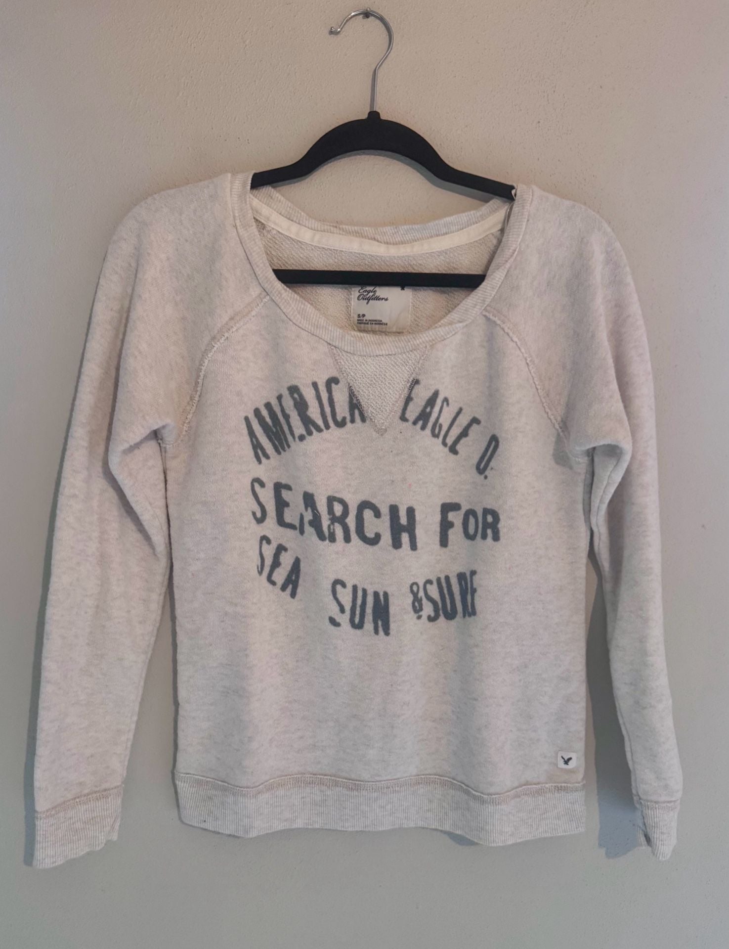 American Eagle Outfitters “Y2K” Search For Sea Sun & Surf' Graphic Crew Size S 3