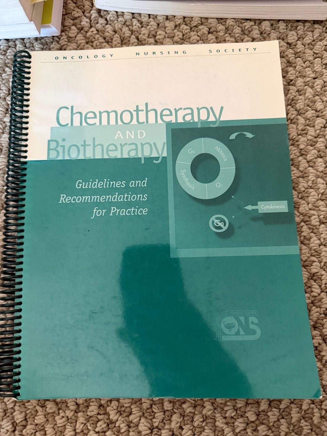 Chemotherapy and Biotherapy: Guidelines and Recommendations for Practice (2001) 1