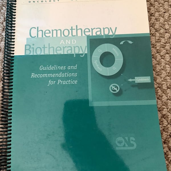Chemotherapy and Biotherapy: Guidelines and Recommendations for Practice (2001)